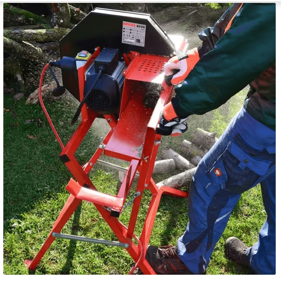 Hecht vedkappsag 220V - Ø13.5 cm HE8220 