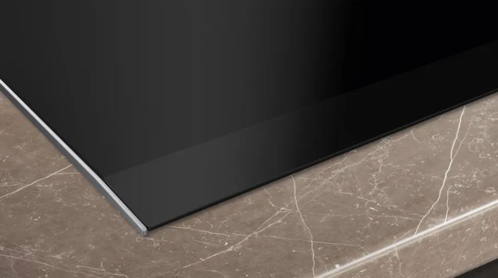 Siemens induksjonsplatetopp med integrert ventilator Iq 700 EX875LX67E 622 m³/t